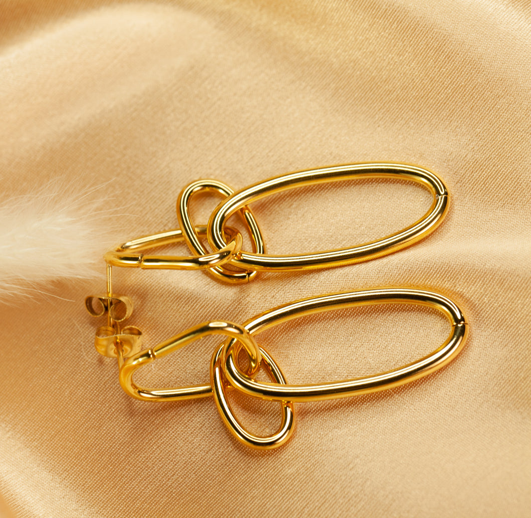 Three Circle Oval Hoops